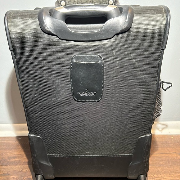 Ricardo Beverly Hills Carry On Expandable Roller - Picture 5 of 11